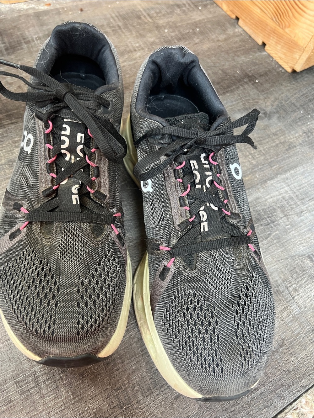 On Running Women's Eclipse size 10
